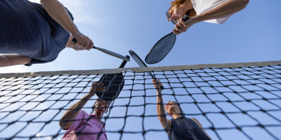 How many calories are burned playing pickleball?